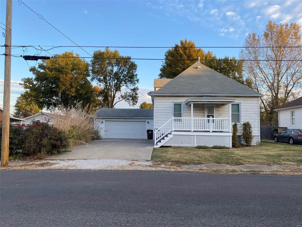 213 Prairie Street - Photo 1