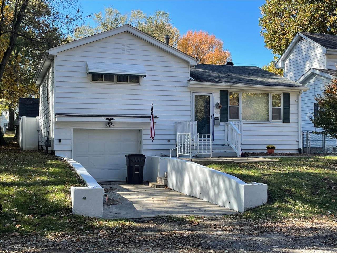708 Wabash Avenue - Photo 1
