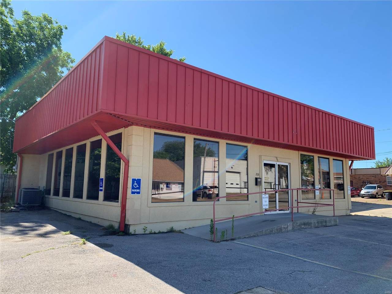 208 Grand Ave. - Photo 1