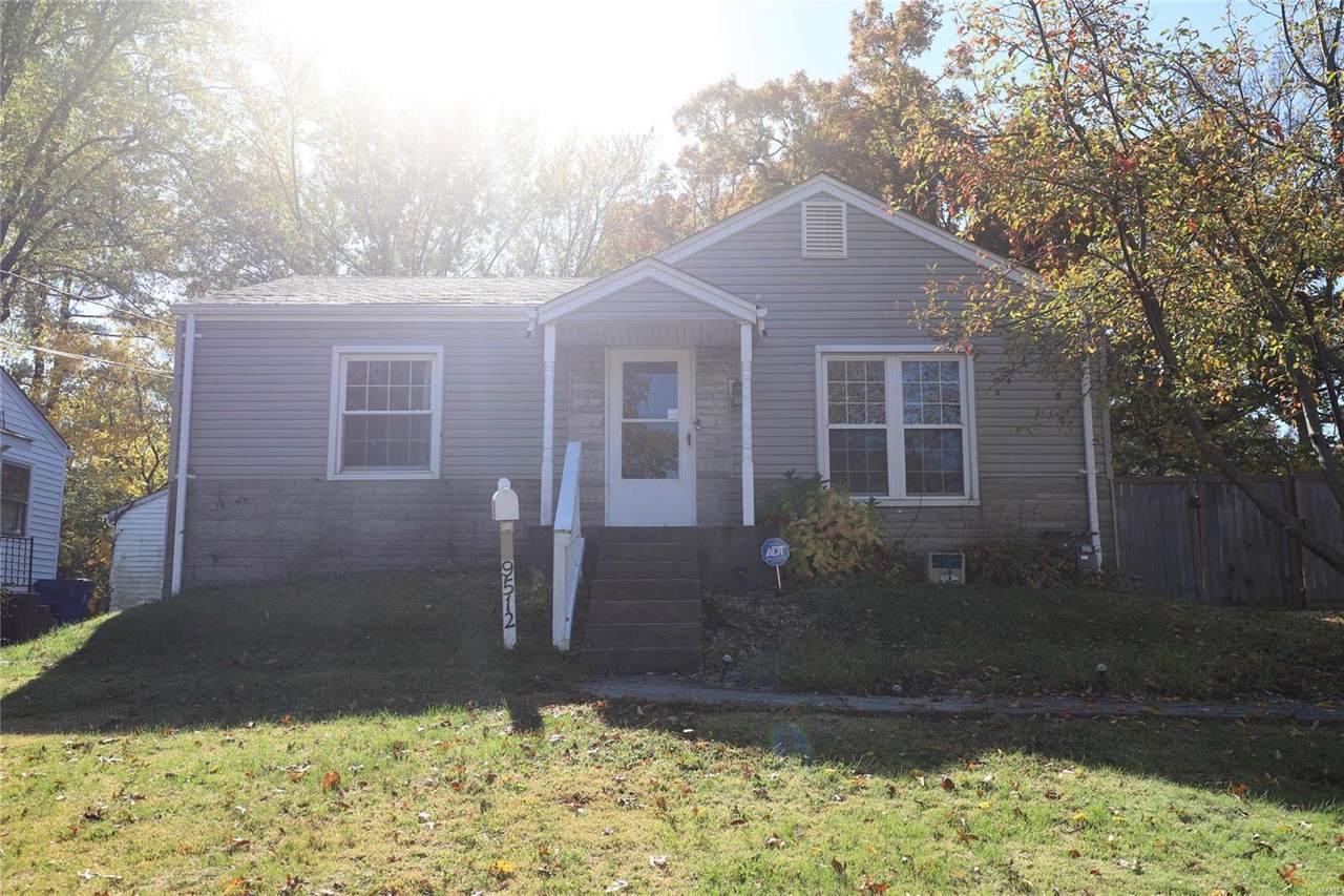 9512 Trescott Ave - Photo 1