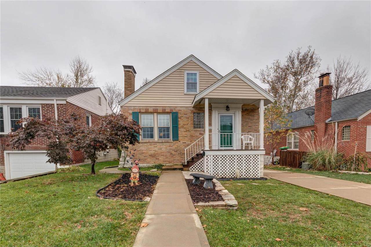 8742 Bridgeport Avenue - Photo 1