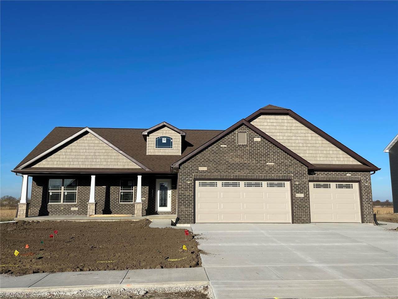 414 Grand Reserve - Photo 1