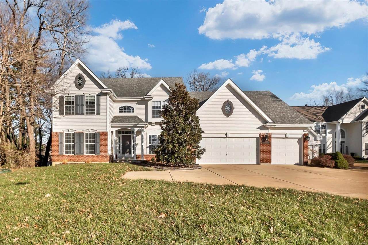 1095 Hawkins Road - Photo 1