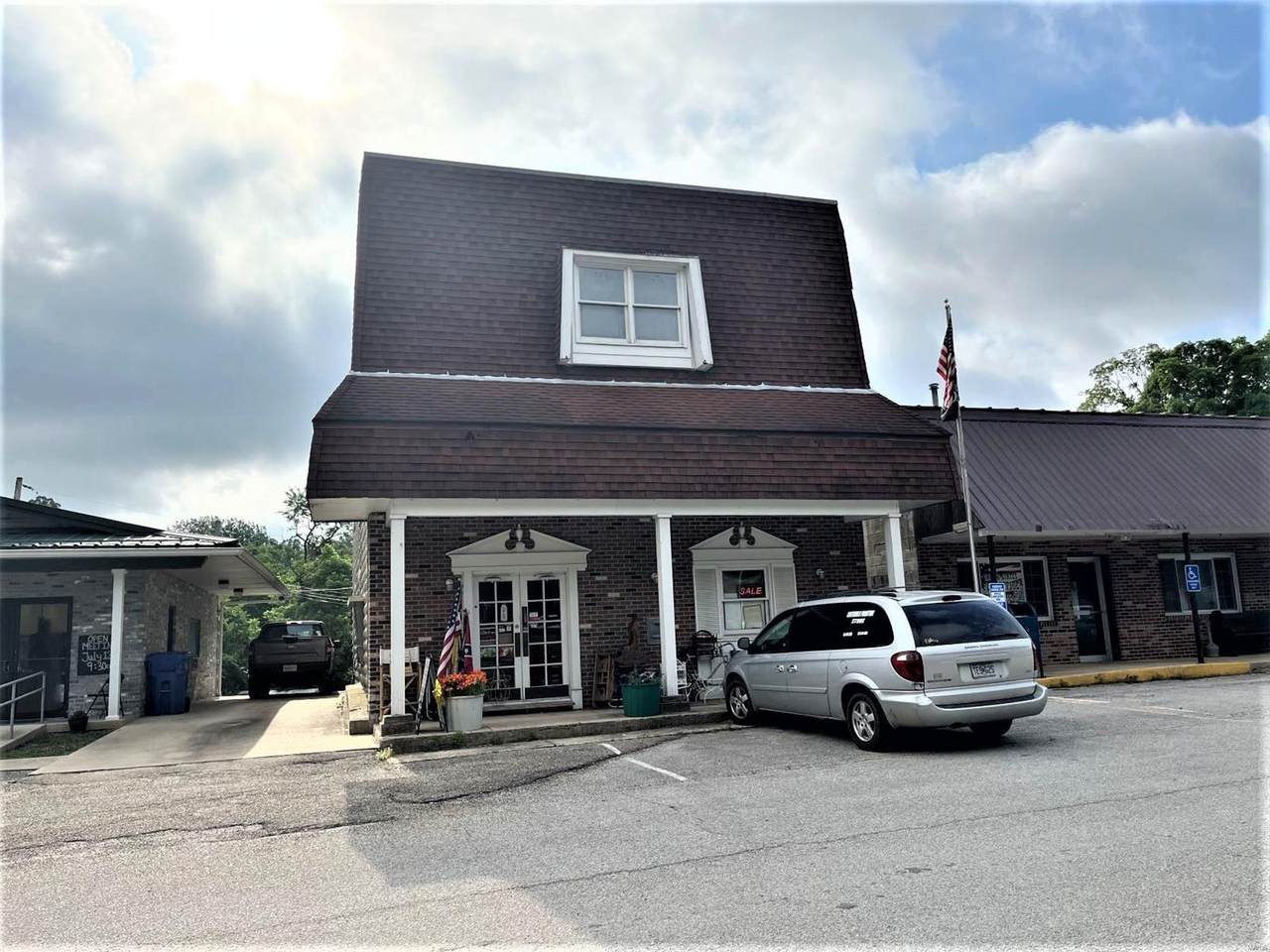 2310 Green Street - Photo 1