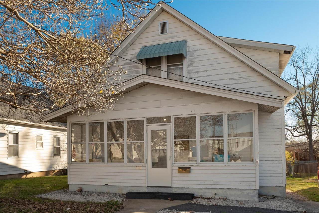 210 Springer Avenue - Photo 1