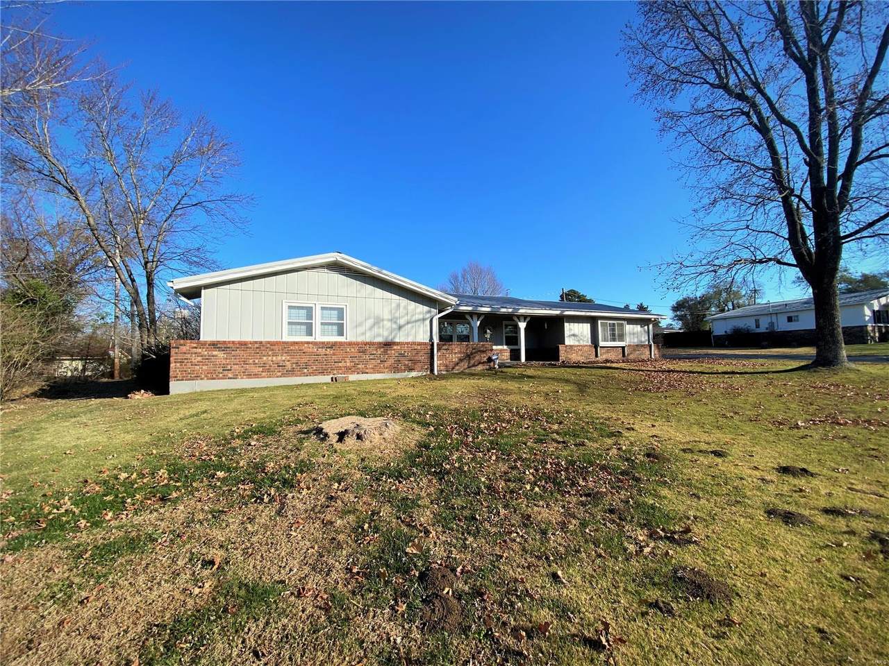 711 Sue Avenue - Photo 1
