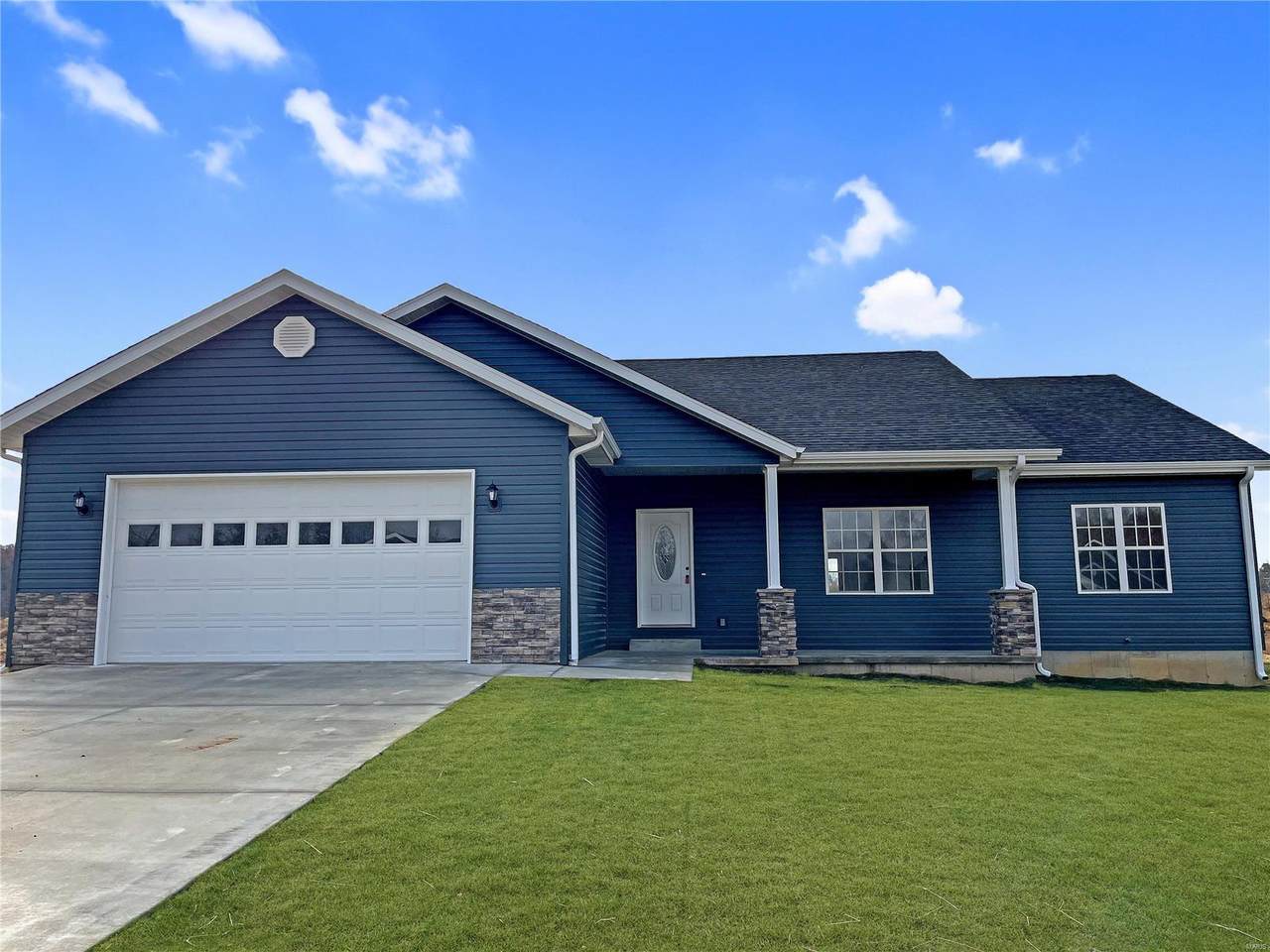 126 Lanee Lane - Photo 1