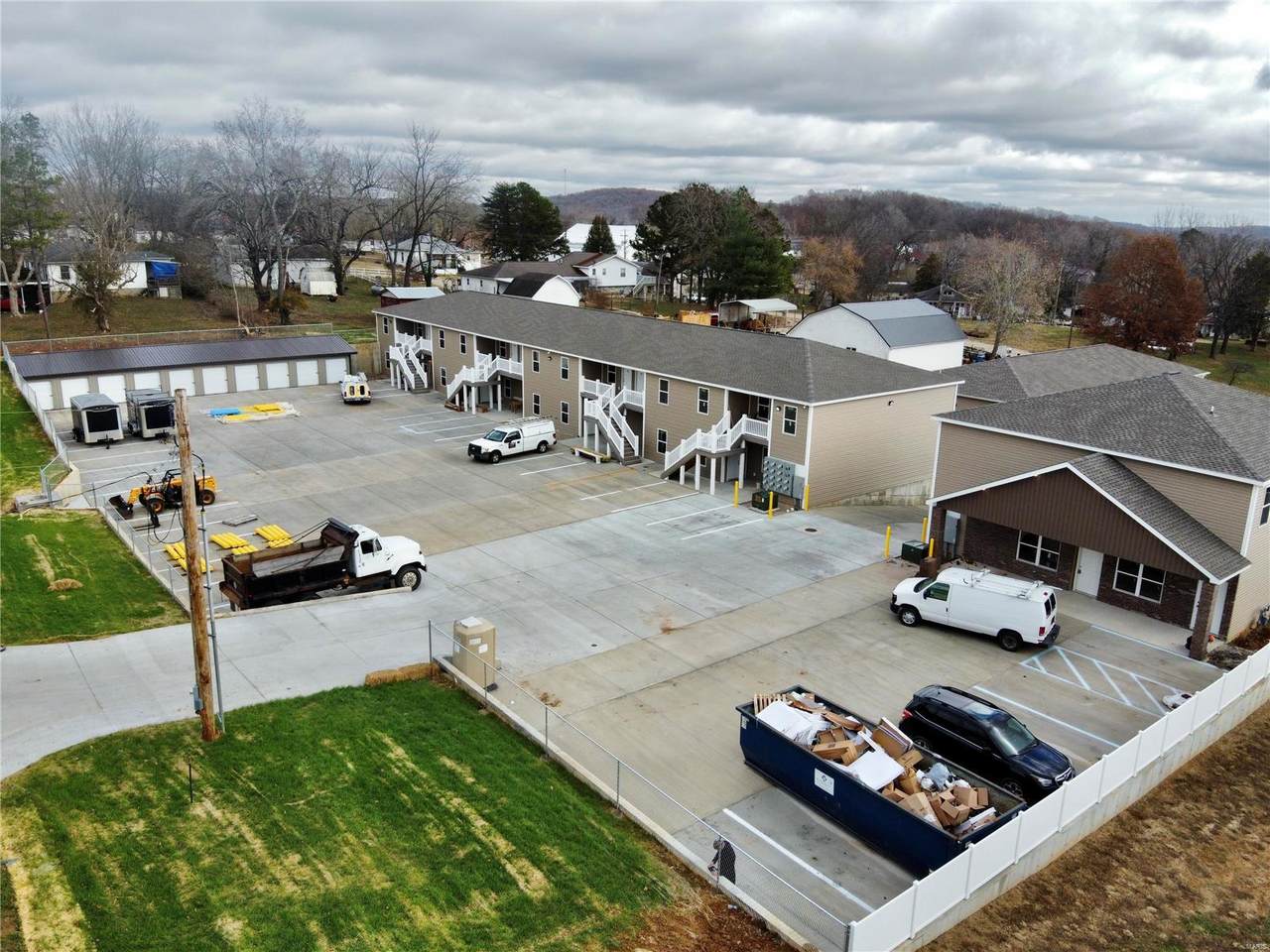 401 Lutes Street - Photo 1