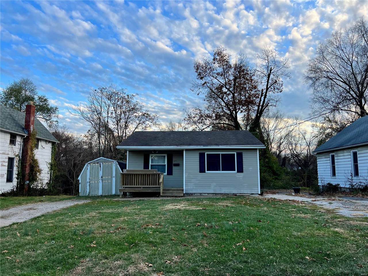 2711 Powhattan Street - Photo 1