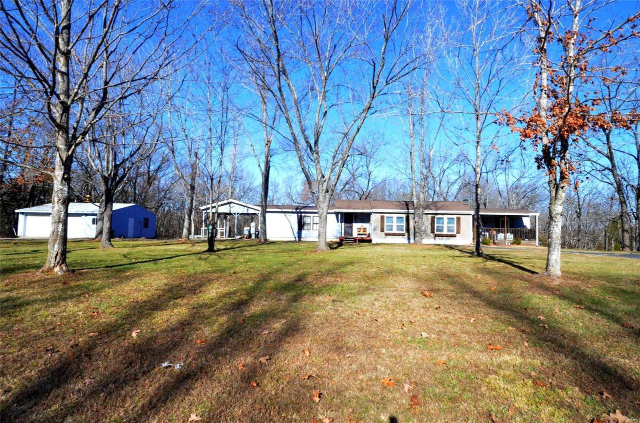 8639 State Road Y - Photo 1