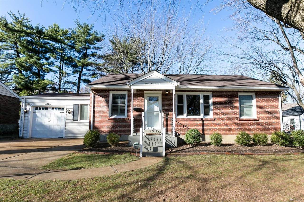975 Meadowridge Drive - Photo 1
