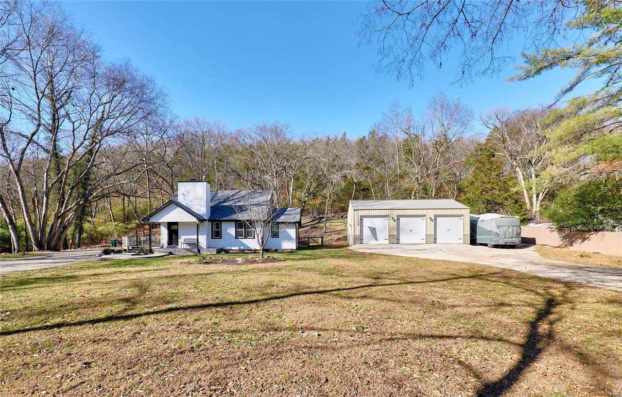 3349 Winnifred Drive - Photo 1