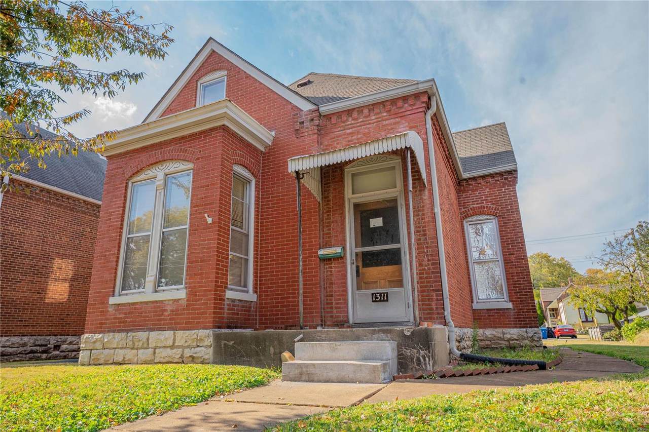 1311 2nd Street - Photo 1
