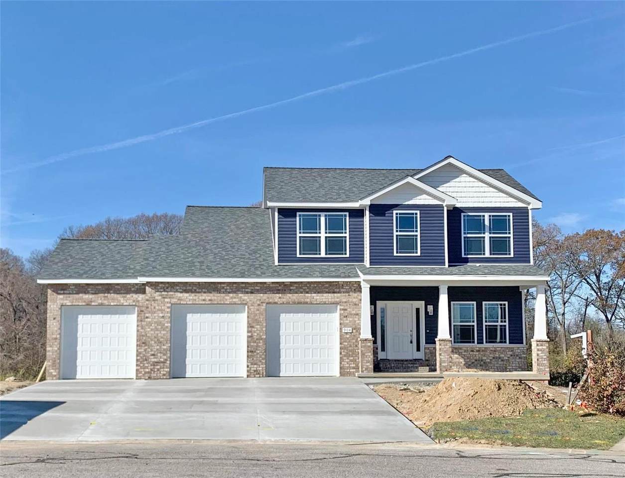 904 Half Moon Lane - Photo 1
