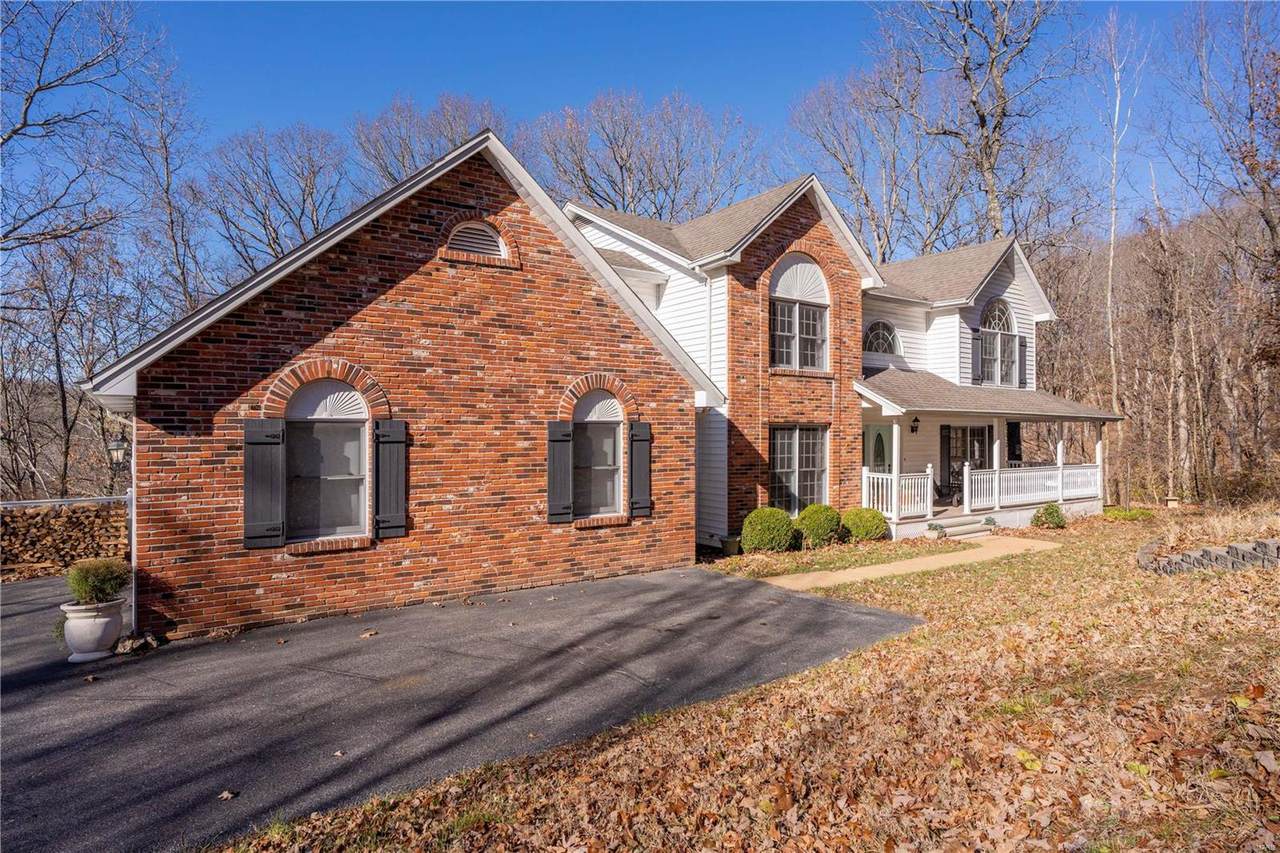 2433 Dehart Farm Road - Photo 1