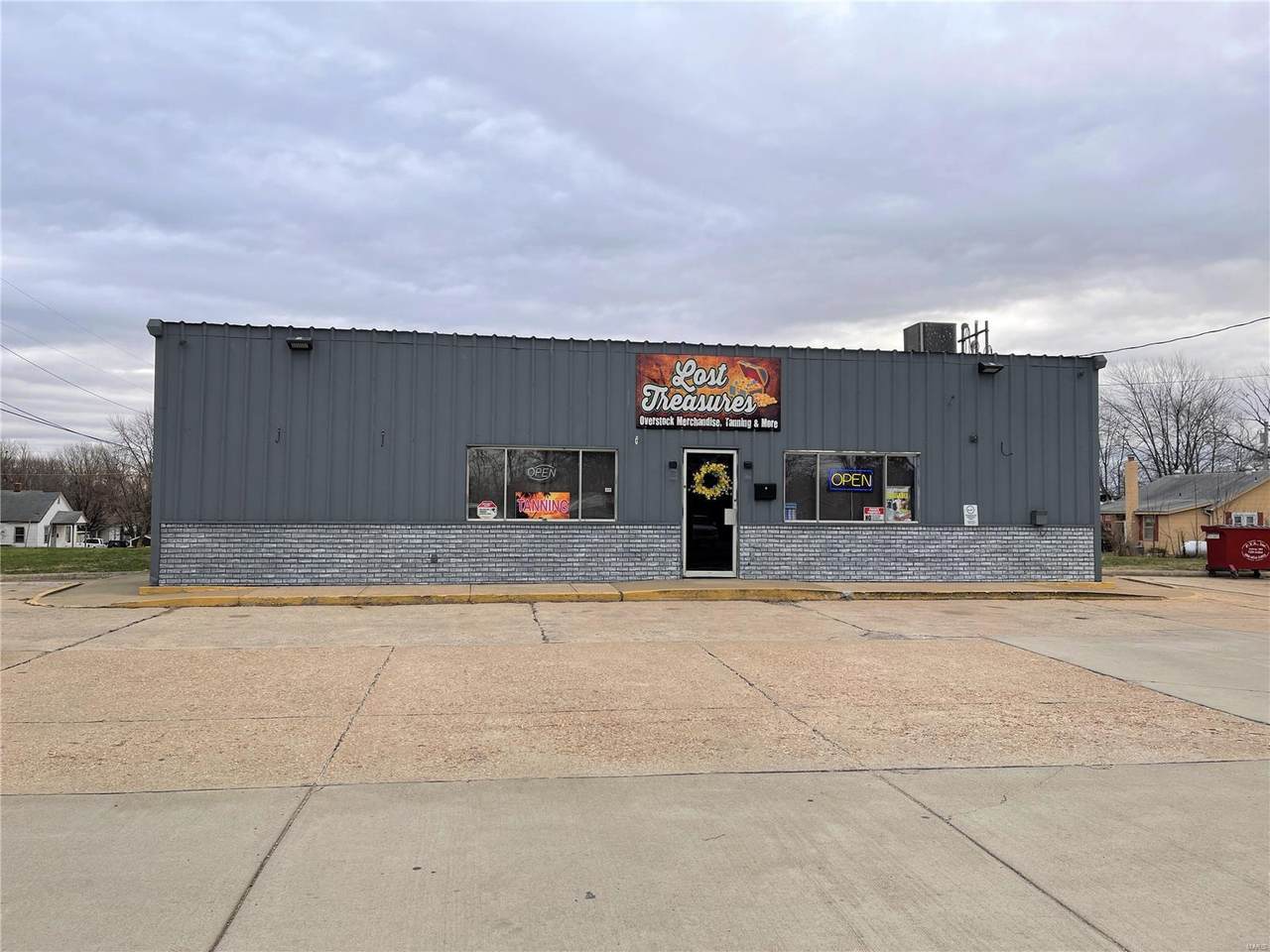 600 Mcarthur - Photo 1