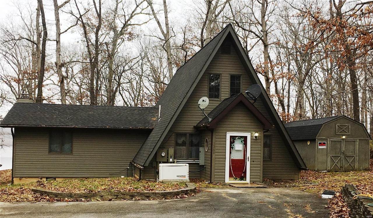 1363 Stowe Avenue - Photo 1