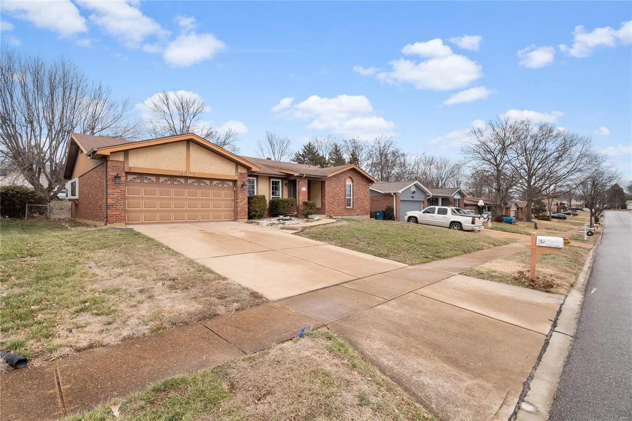 9323 Cinnabar Drive - Photo 1