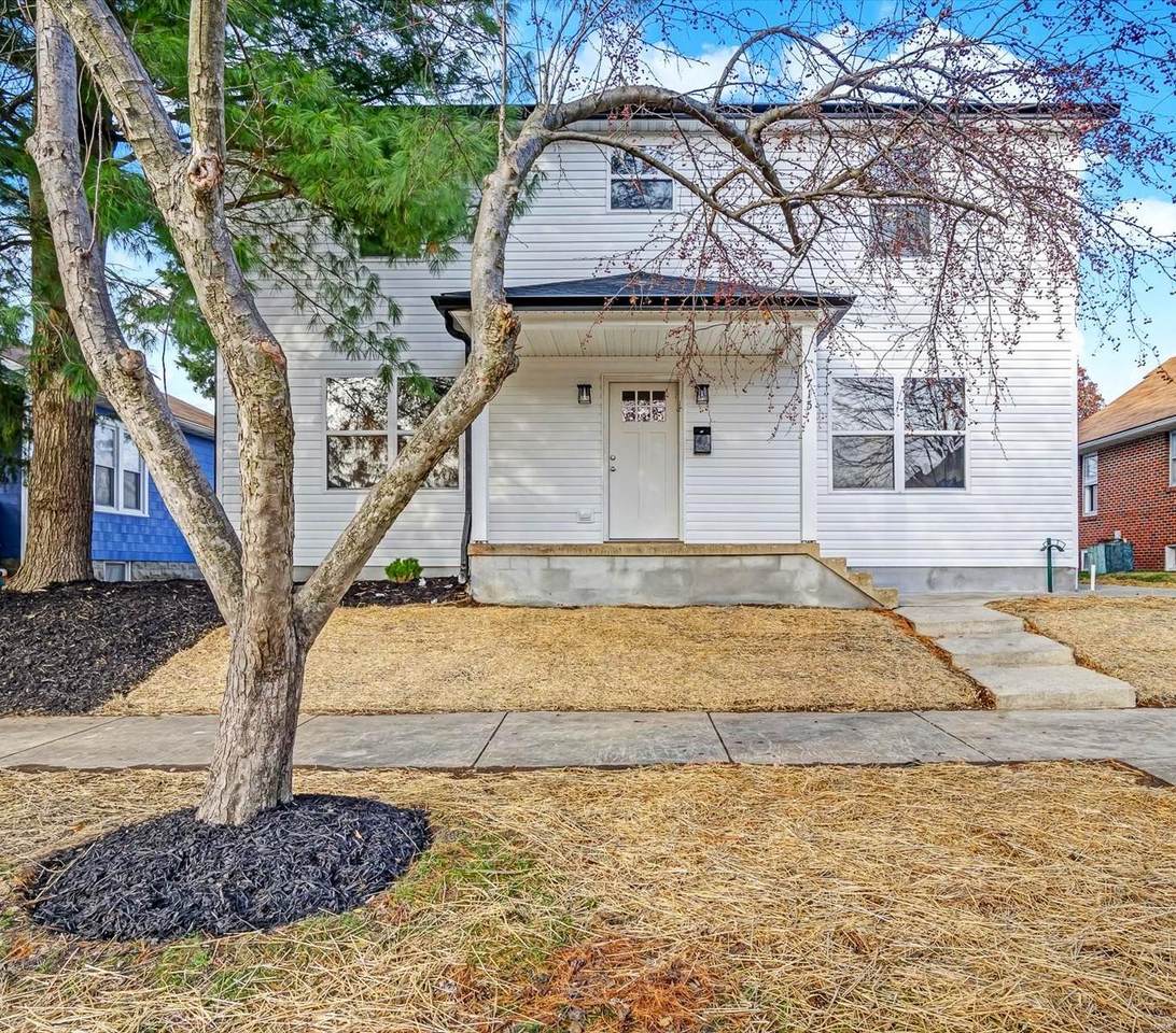 715 12th Street - Photo 1