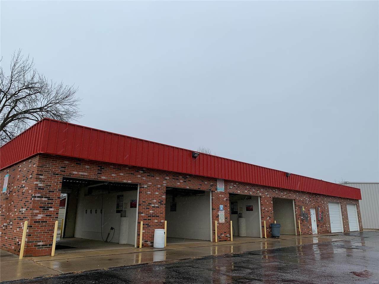 707 Harris Avenue - Photo 1