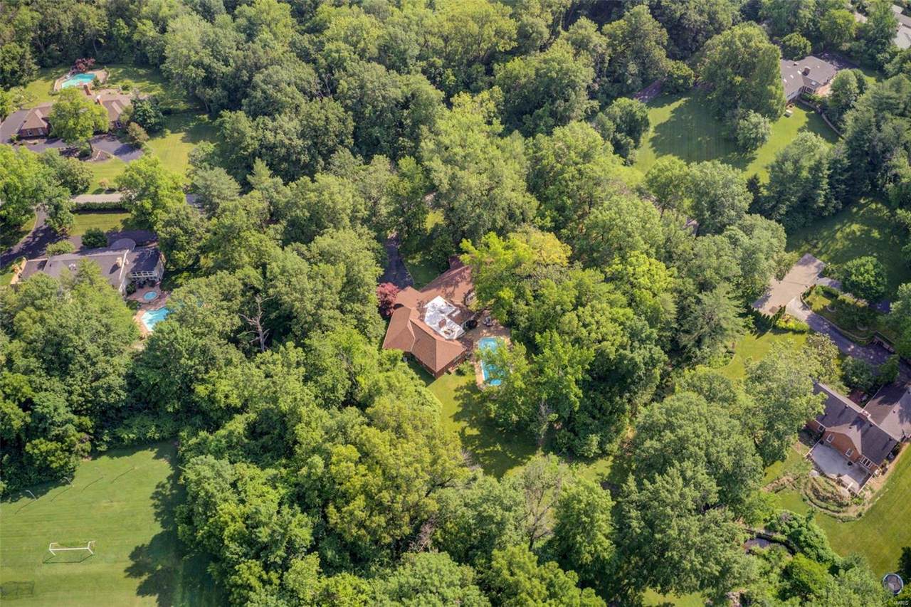 10 Upper Barnes Road - Photo 1