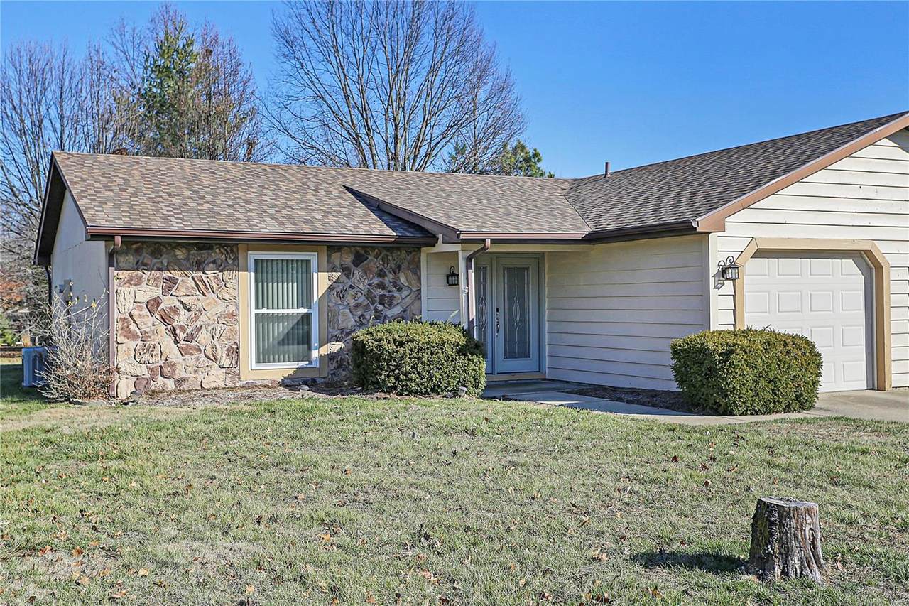 25 Ginger Lake Drive - Photo 1