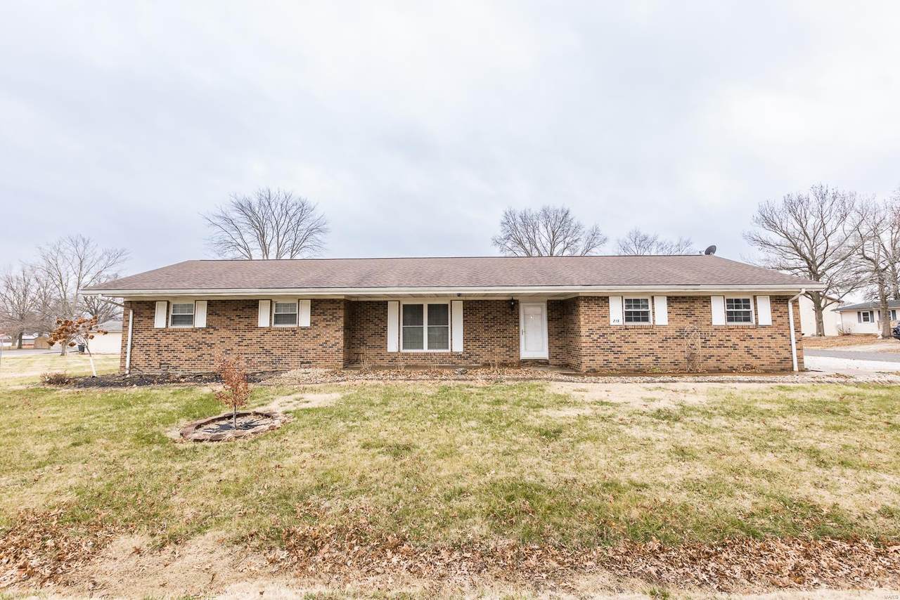 215 Fischer Street - Photo 1