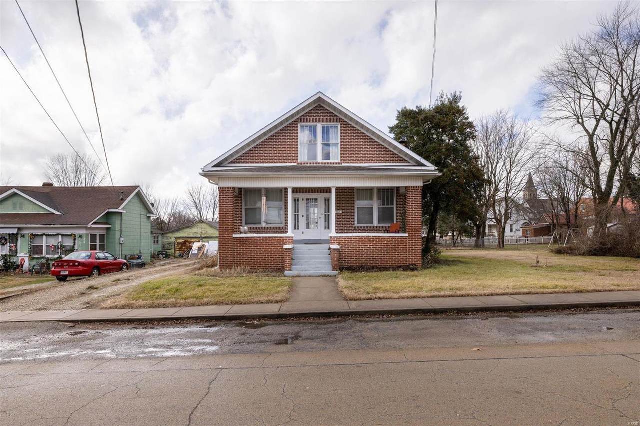 108 Park Drive - Photo 1