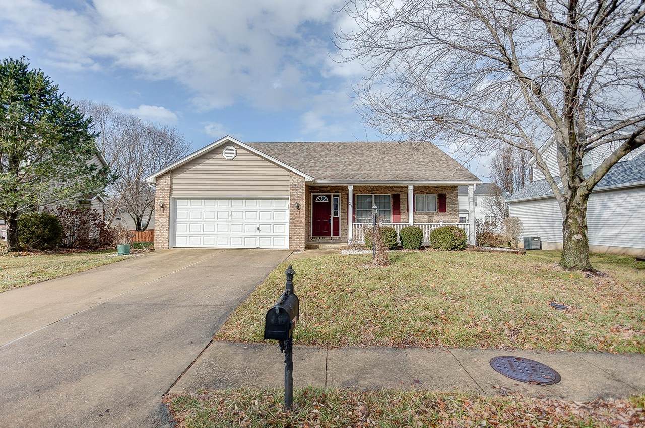 37 Charles Drive - Photo 1