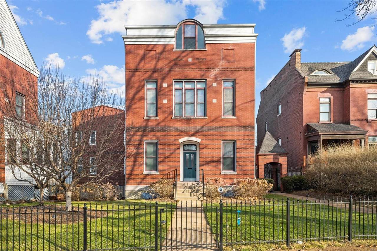 2343 Park Avenue - Photo 1