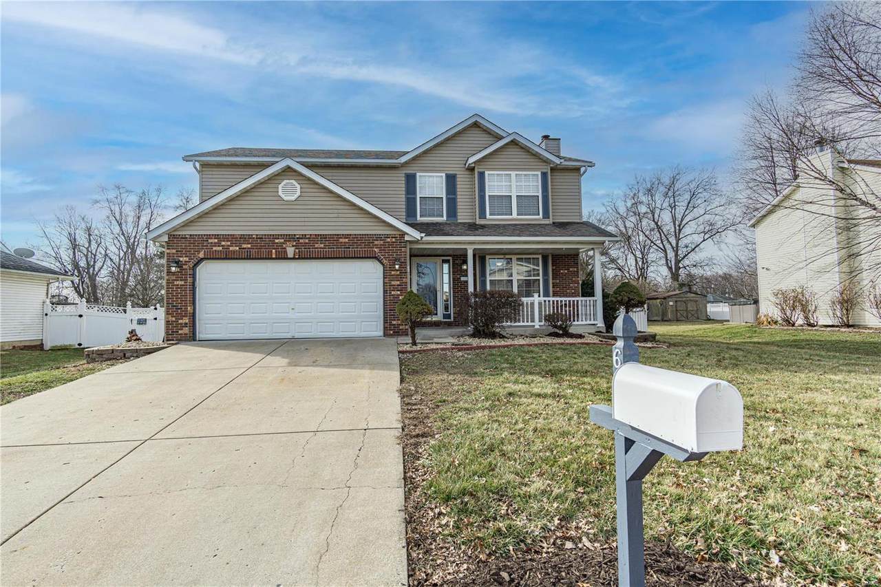 61 Mimosa Drive - Photo 1