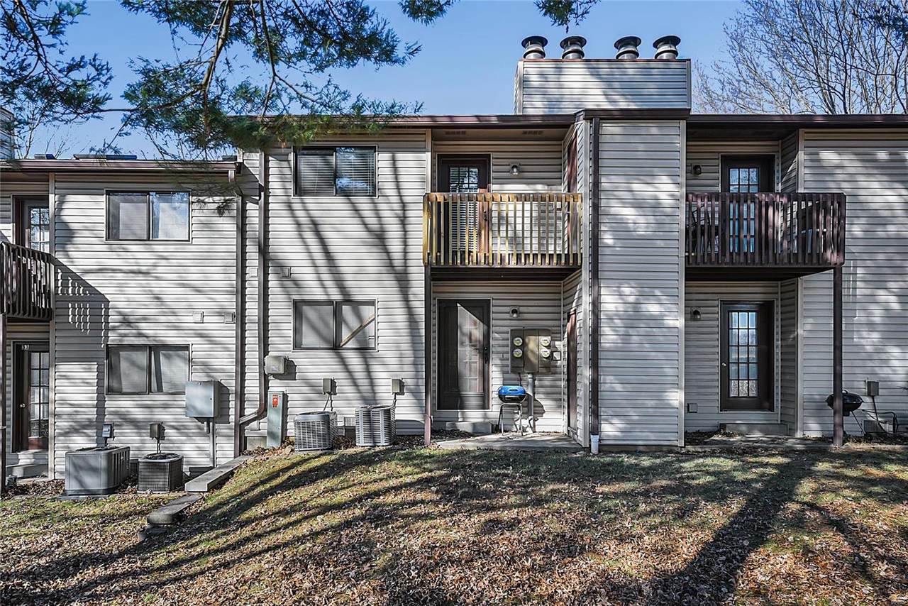 22 Pepperwood Court - Photo 1