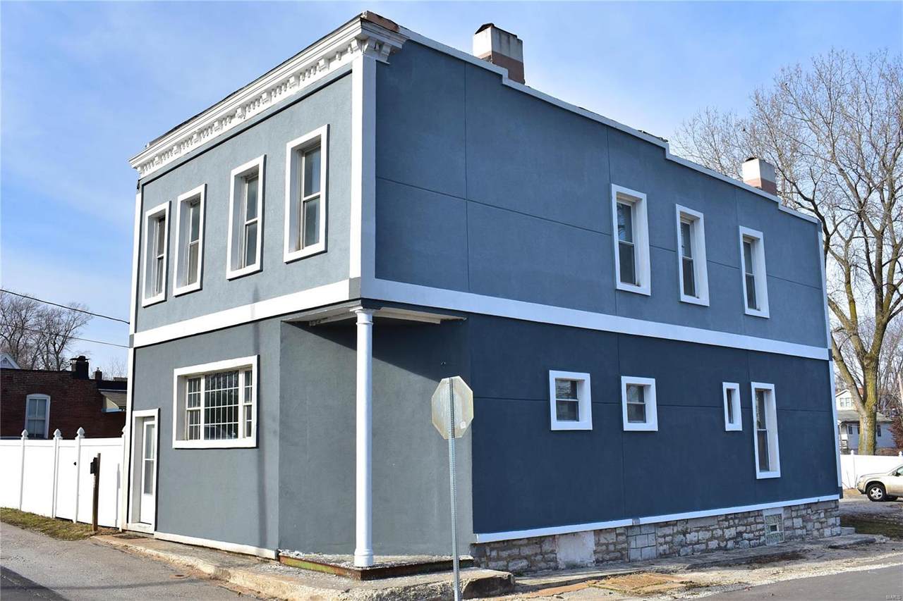 165 Etta Avenue - Photo 1