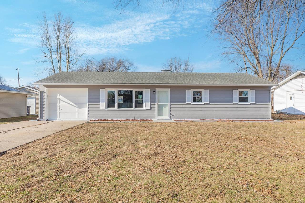 208 Marion Street - Photo 1