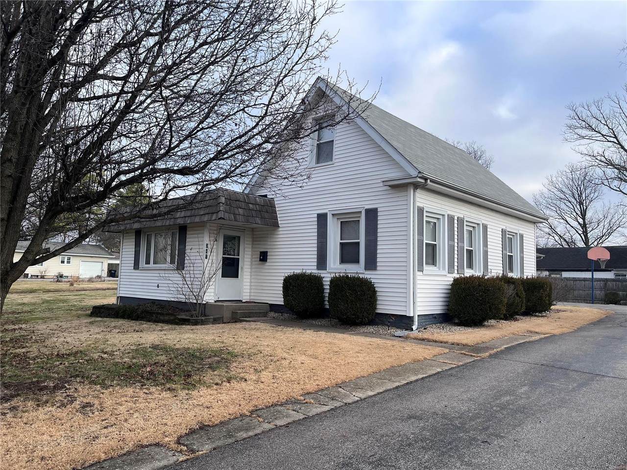 241 Hamilton Street - Photo 1