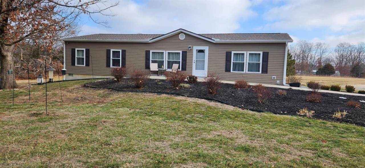 217 Westwind Trail - Photo 1