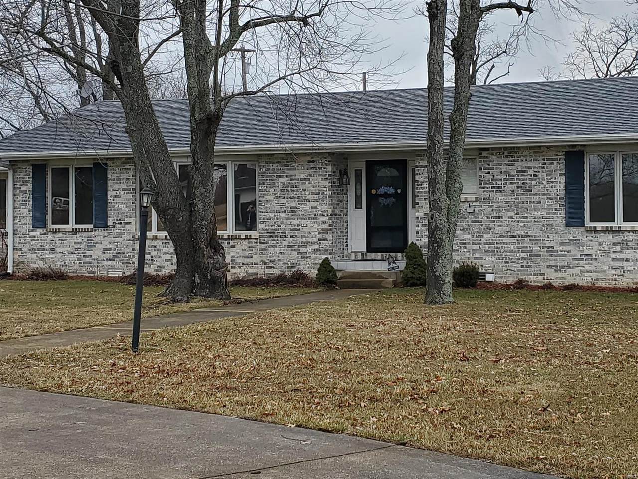 155 Addison - Photo 1