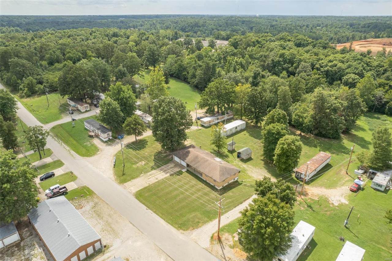 2747 Hickman Road - Photo 1