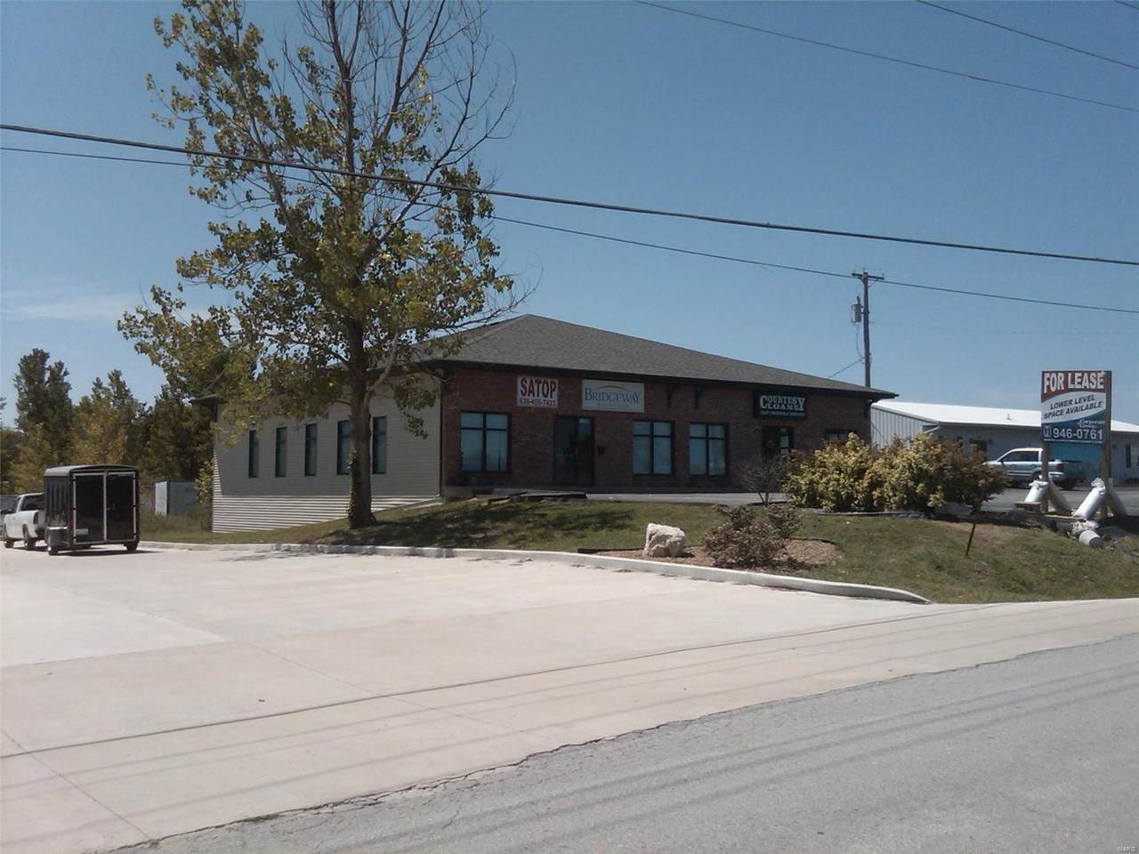 1204 Veterans Memorial Parkway - Photo 1