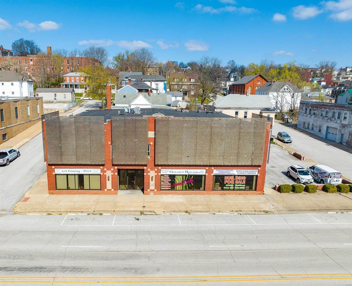 800 Broadway - Photo 1