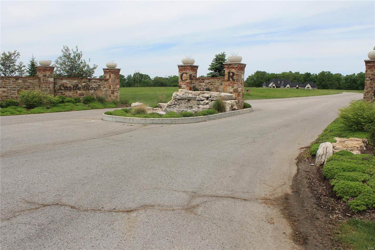 501 Castle Rock Bend Drive - Photo 1