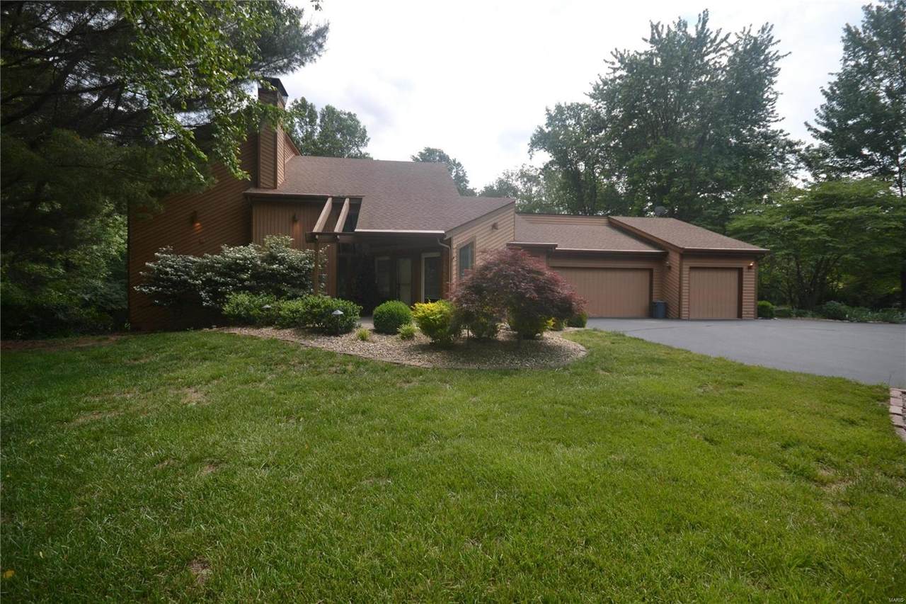 400 Covered Bridge Lane - Photo 1