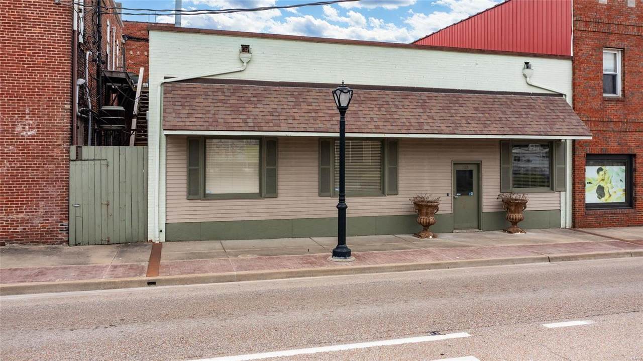 108 Union Avenue - Photo 1
