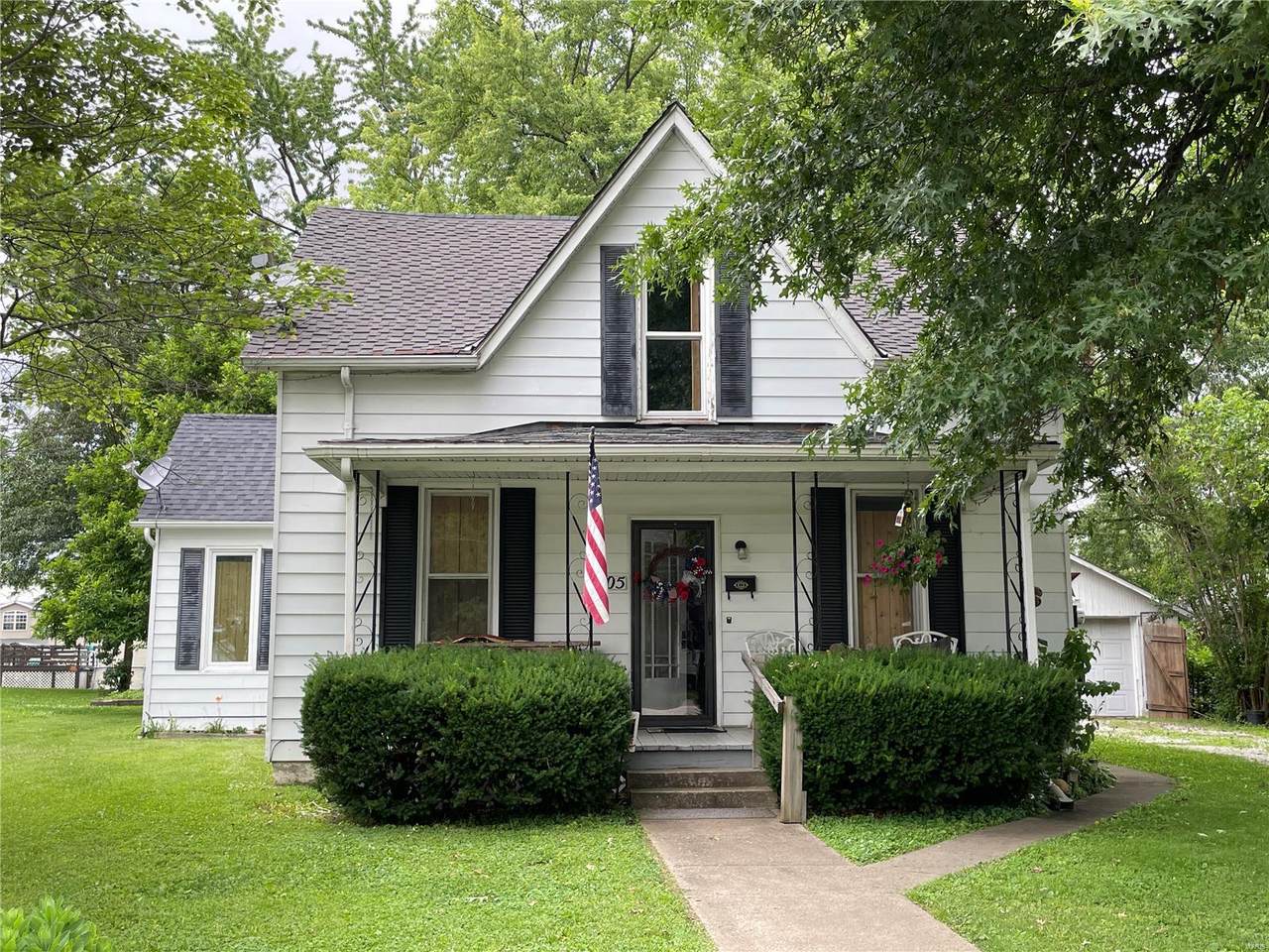 505 Broadway - Photo 1