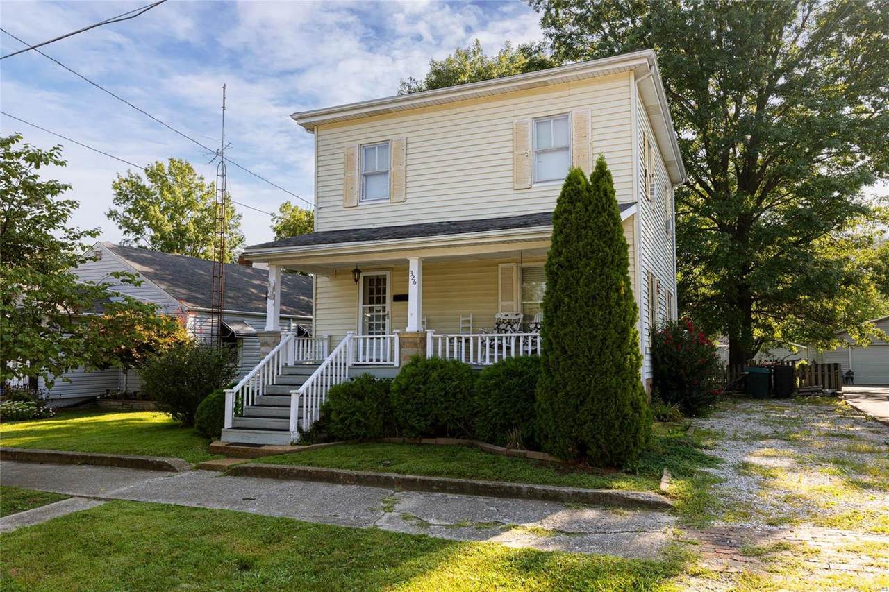 326 Chestnut Street - Photo 1