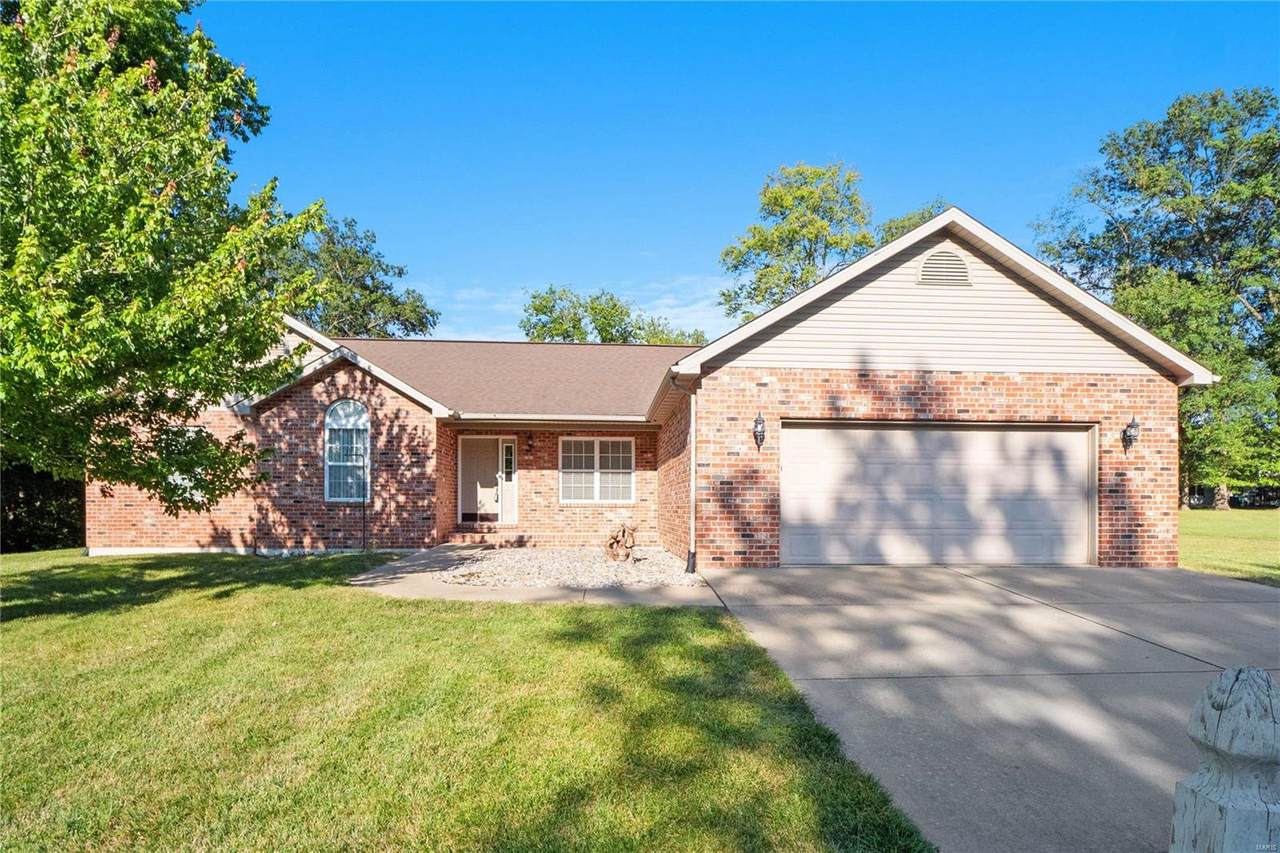 404 Chimney Rock Drive - Photo 1