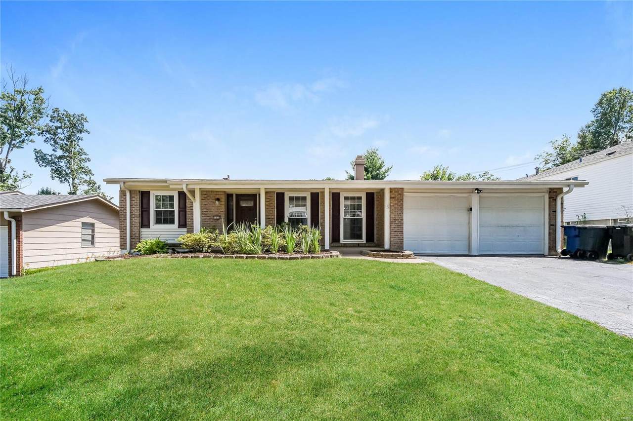 11656 Holly Springs Drive - Photo 1