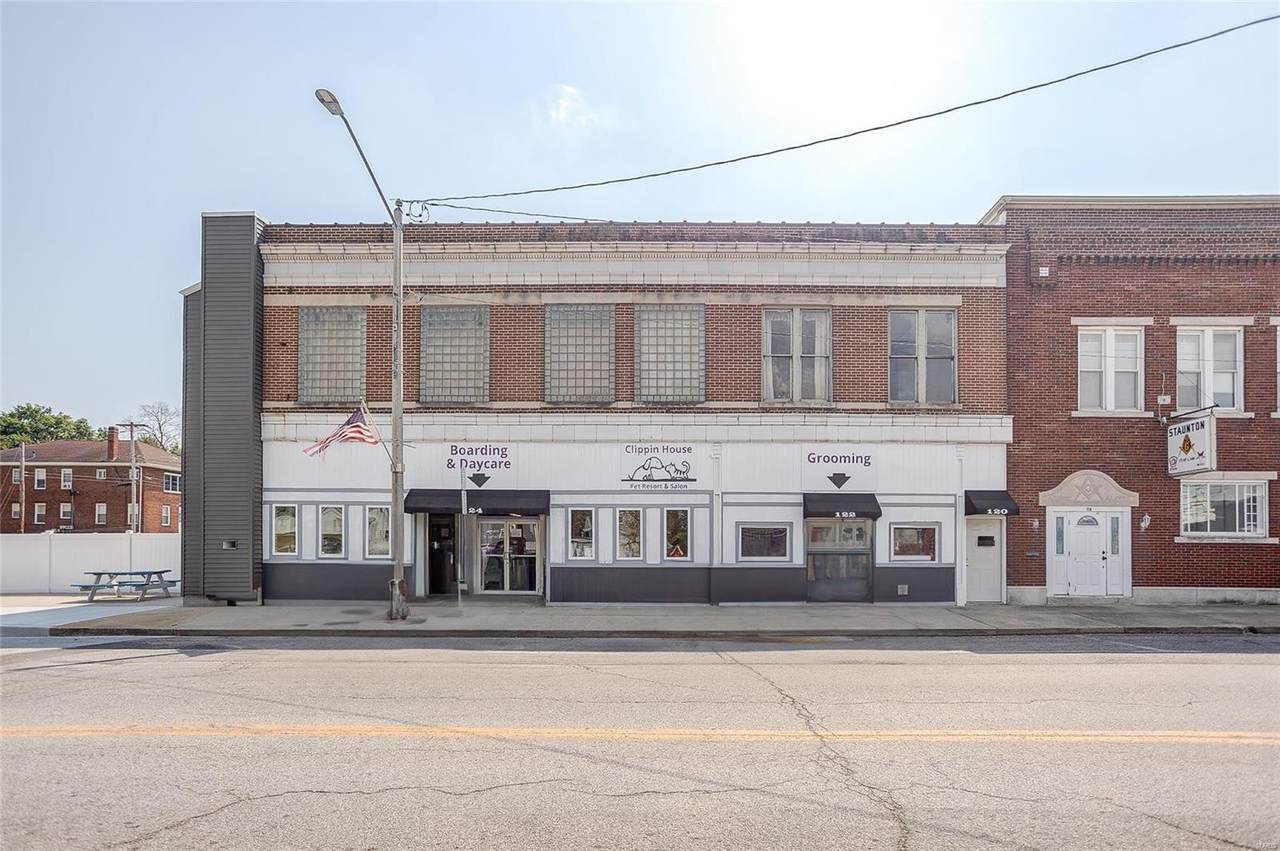 124 Main - Photo 1
