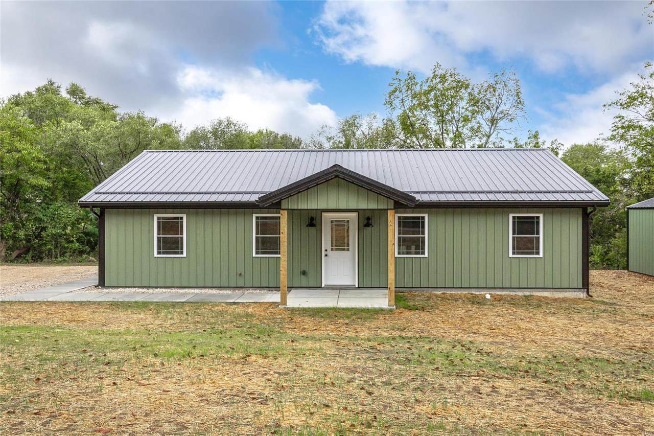 241 Hawkins Avenue - Photo 1