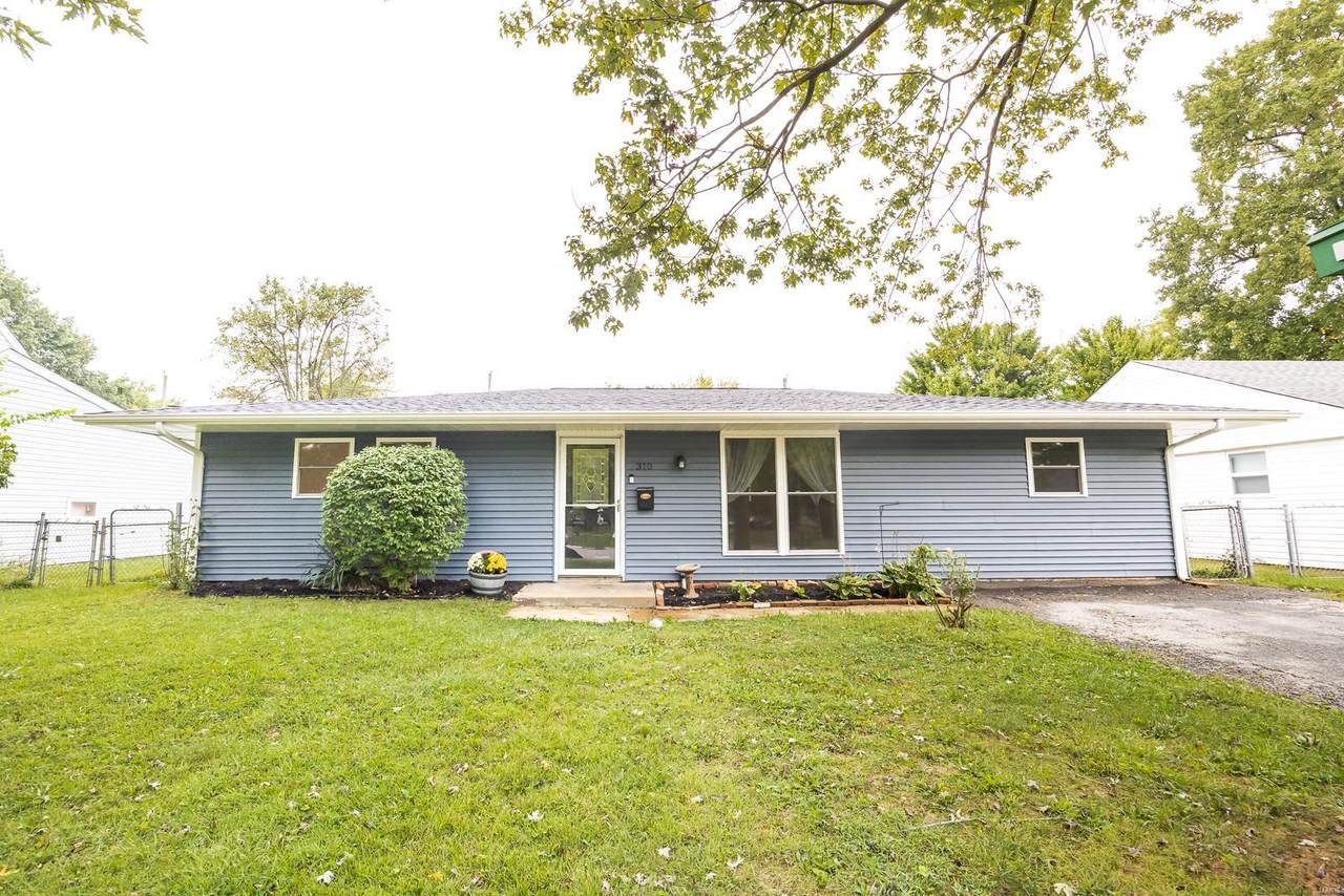 310 Willow Drive - Photo 1